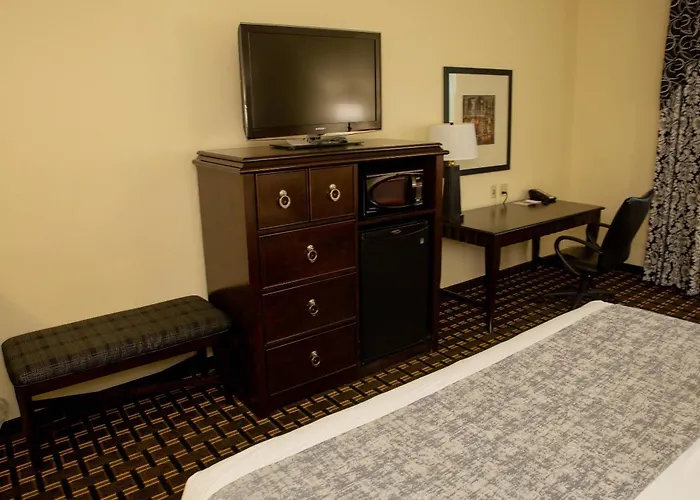 Evangeline Downs Hotel, Ascend Hotel Collection