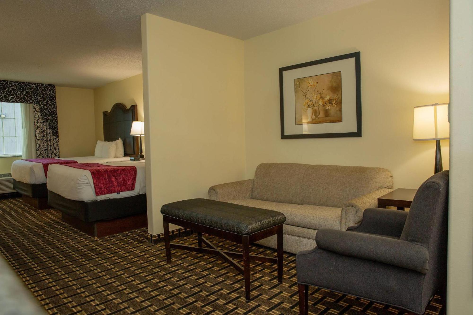 Evangeline Downs Hotel, Ascend Collection Hotel 3*