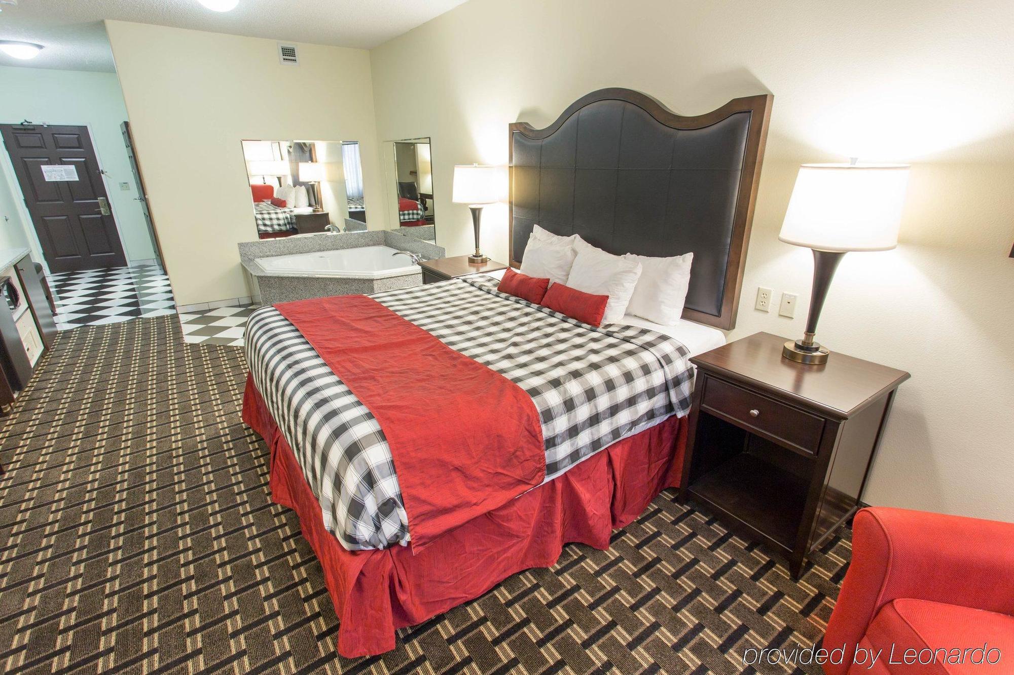 Evangeline Downs Hotel, Ascend Collection Hotel 3*
