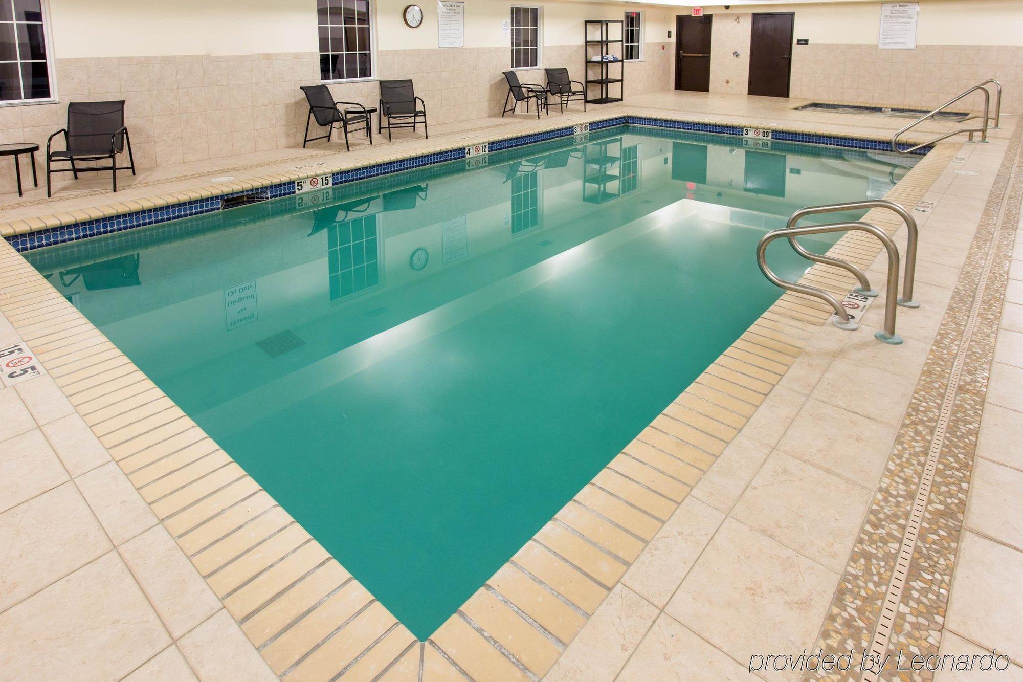 Evangeline Downs Hotel, Ascend Collection Hotel