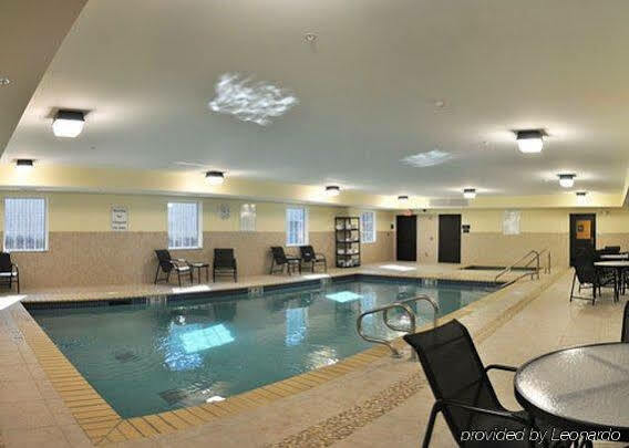 Evangeline Downs Hotel, Ascend Collection Hotel 3*