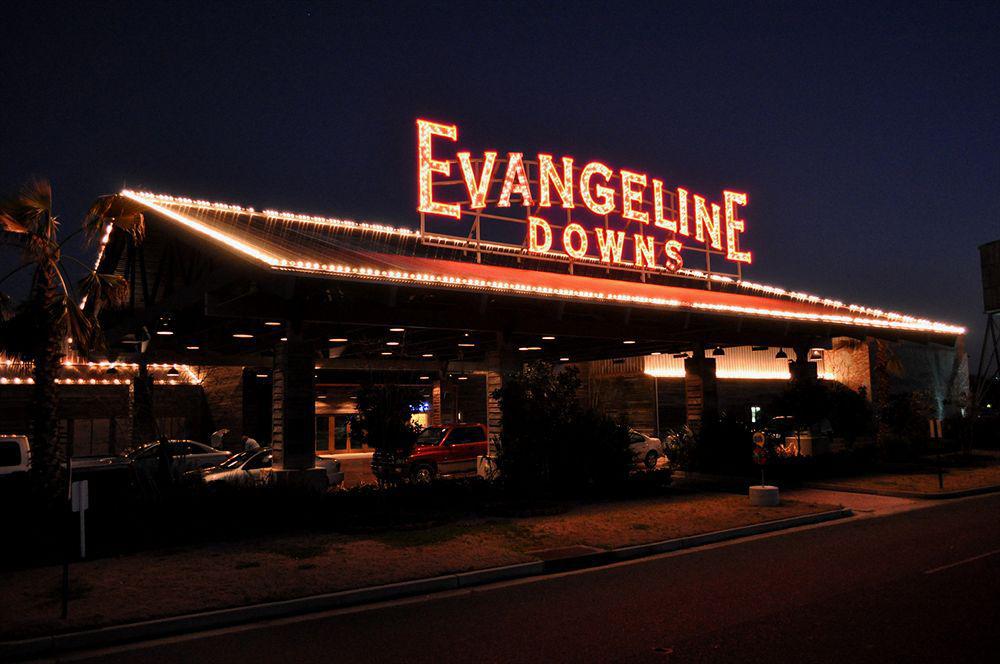 Evangeline Downs Hotel, Ascend Collection Hotel